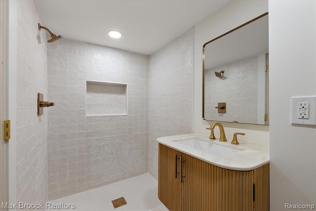 1986 Romeo Street Ferndale, MI 48220 - Photo 21 of 26