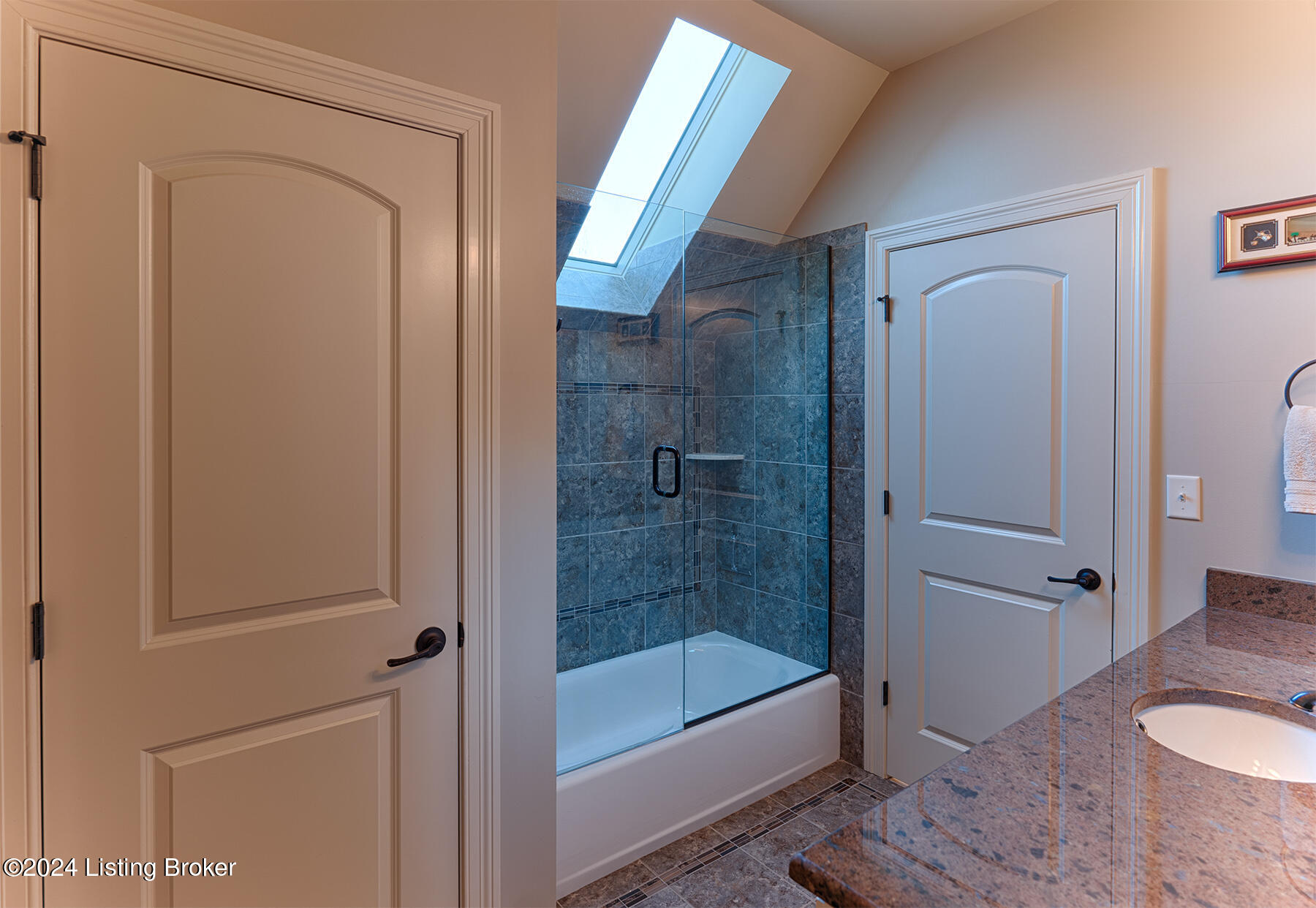 7806 Spring Farm Glen Road Prospect, KY 40059 - Photo 43 of 67 DSC04958_HDR
