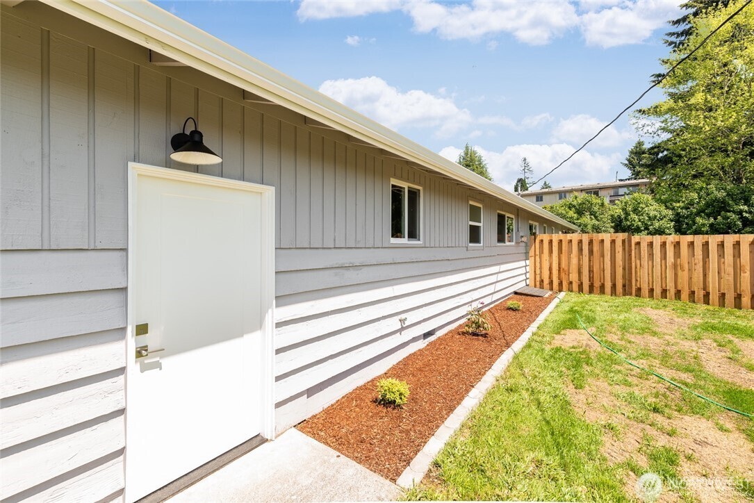 1303 Comet Street Milton, WA 98354 - Photo 21 of 27