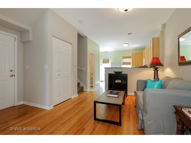 2367 East 70th Place, Unit 1A Chicago, IL 60649 - Photo 6 of 15