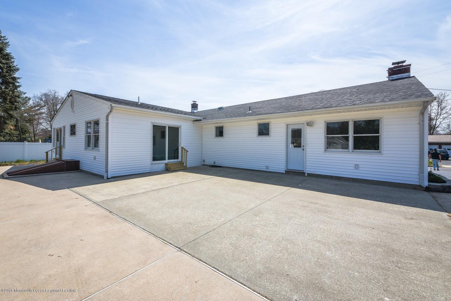 24 Springhill Drive Howell, NJ 07731 - Photo 21 of 25 O'Flynn_10455_P21_60897