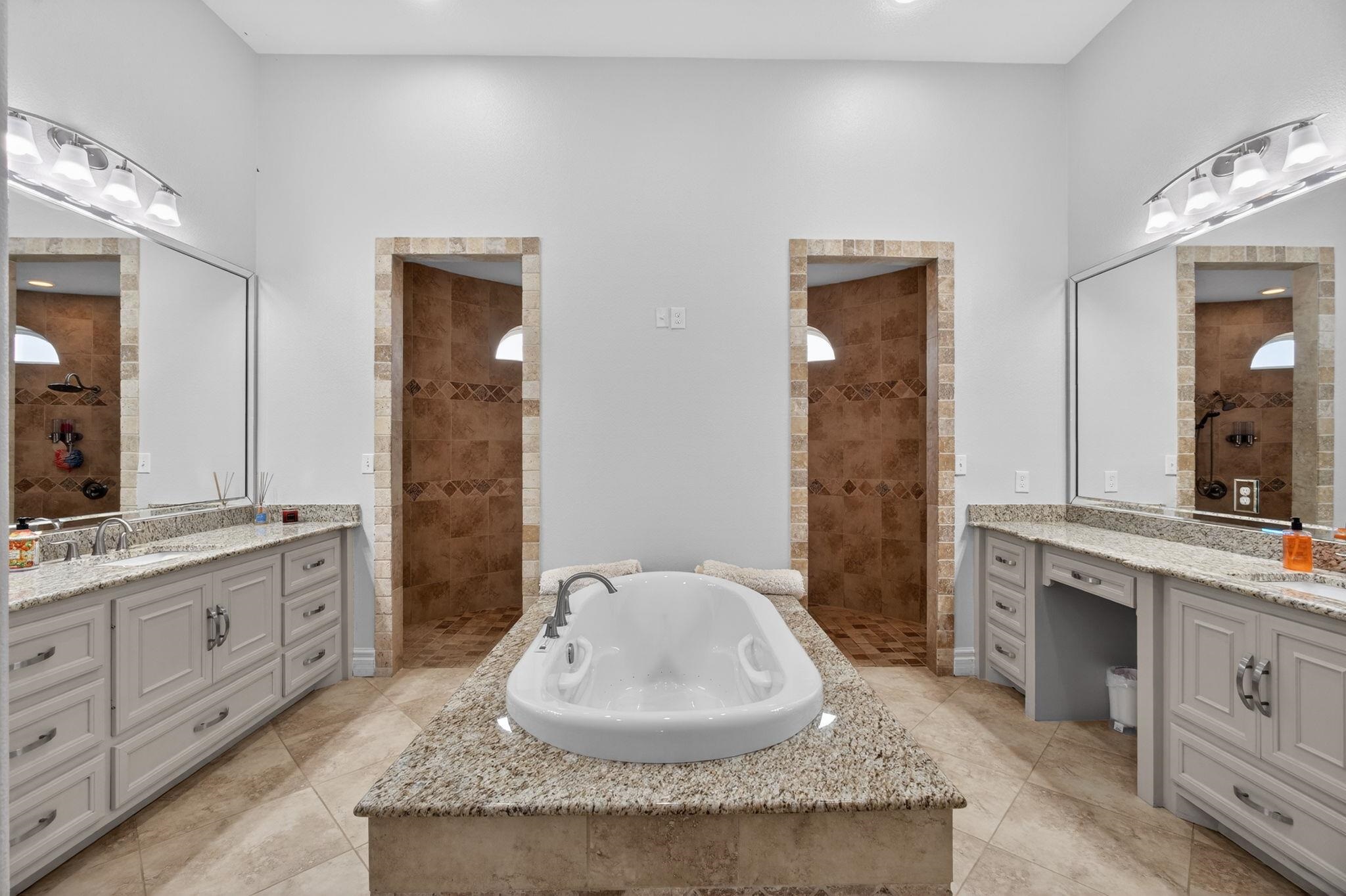8245 Stacy Beaumont, TX 77705 - Photo 11 of 21