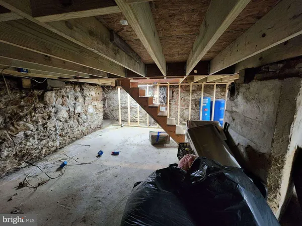 $325,000 | 2935 Highway 97, Glenwood, MD 21738