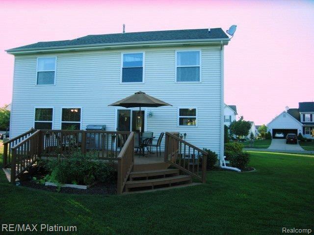 3634 Stratton Lane Howell, MI 48843 - Photo 2 of 10 Rear View & Deck