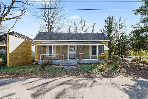 $117,000 | 107 1st Street, Barnesville, GA 30204