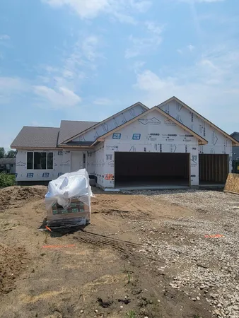 $415,900 | 2119 River Bend Trail, Mayer, MN 55360