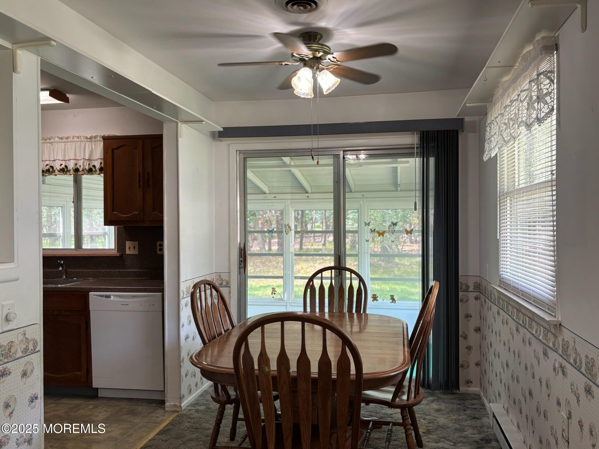 194 Constitution Boulevard Whiting, NJ 08759 - Photo 23 of 33 IMG_1010