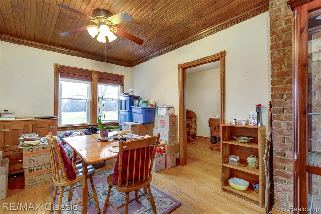 17373 Ridge Road Northville, MI 48168 - Photo 11 of 31