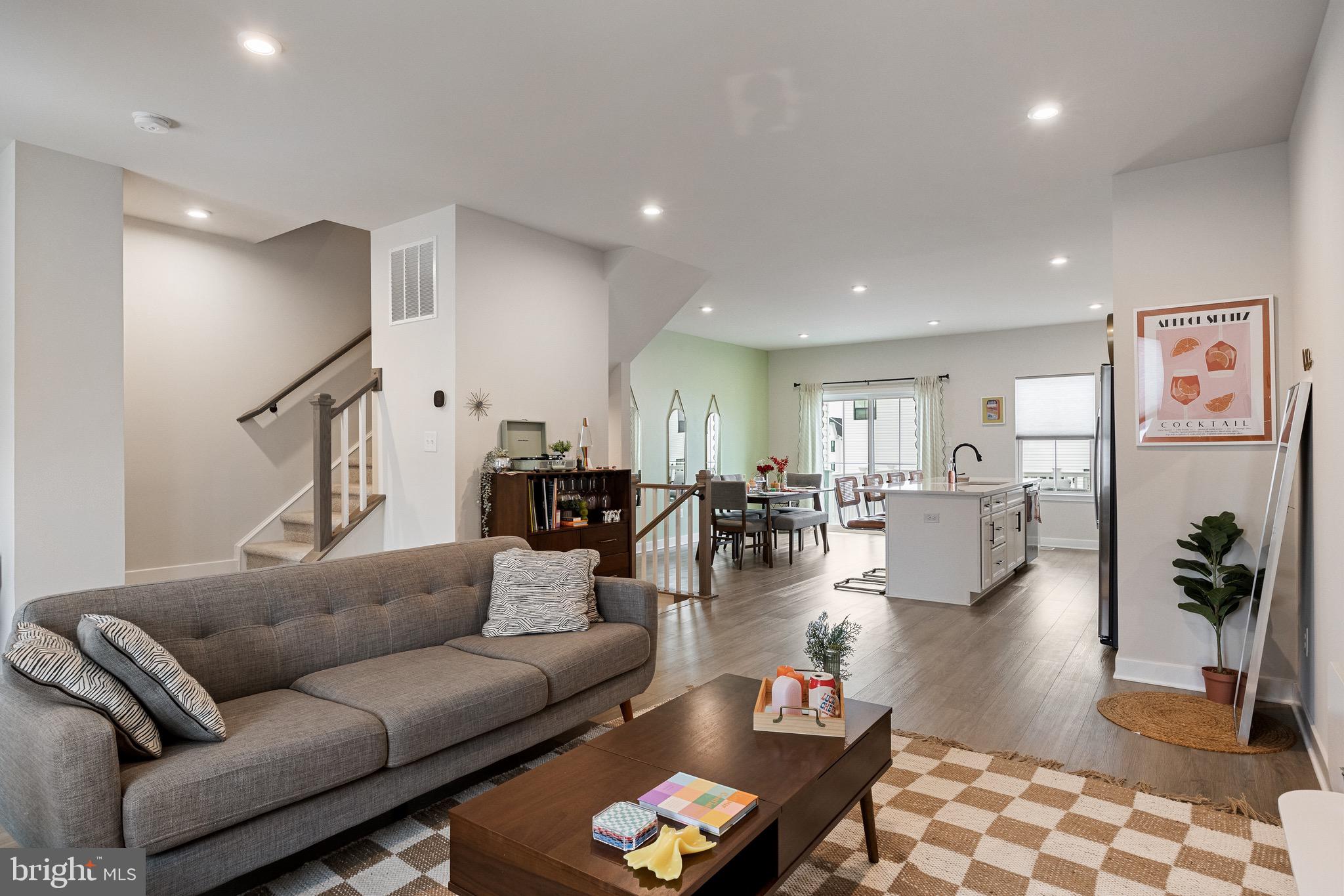 19 Rosemary Way Mount Laurel, NJ 08054 - Photo 2 of 28