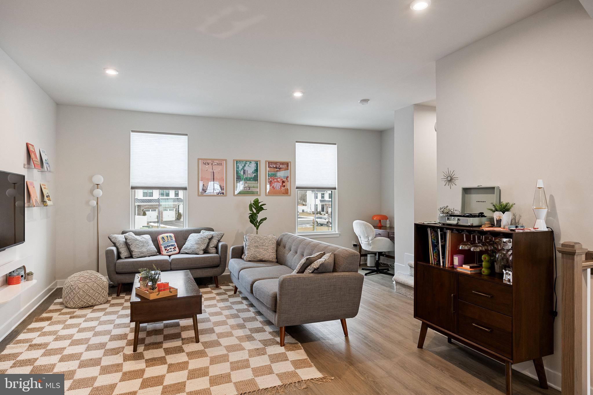 19 Rosemary Way Mount Laurel, NJ 08054 - Photo 4 of 28