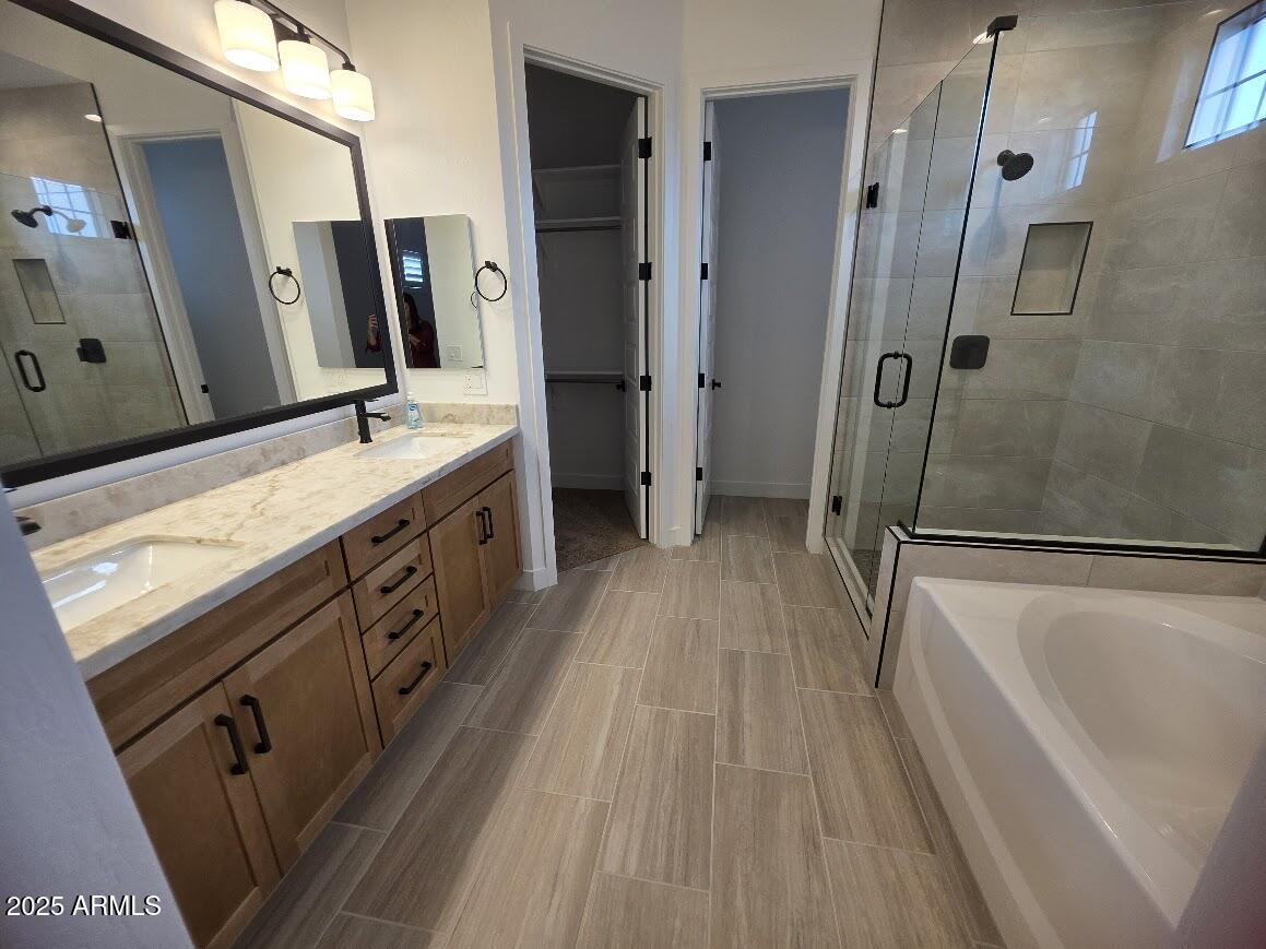 23207 South 207th Way Queen Creek, AZ 85142 - Photo 22 of 27 Primary bath2