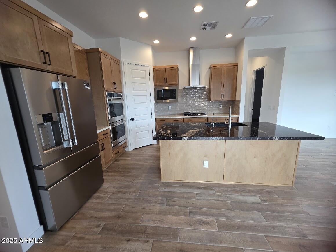 23207 South 207th Way Queen Creek, AZ 85142 - Photo 3 of 27 kitchen2