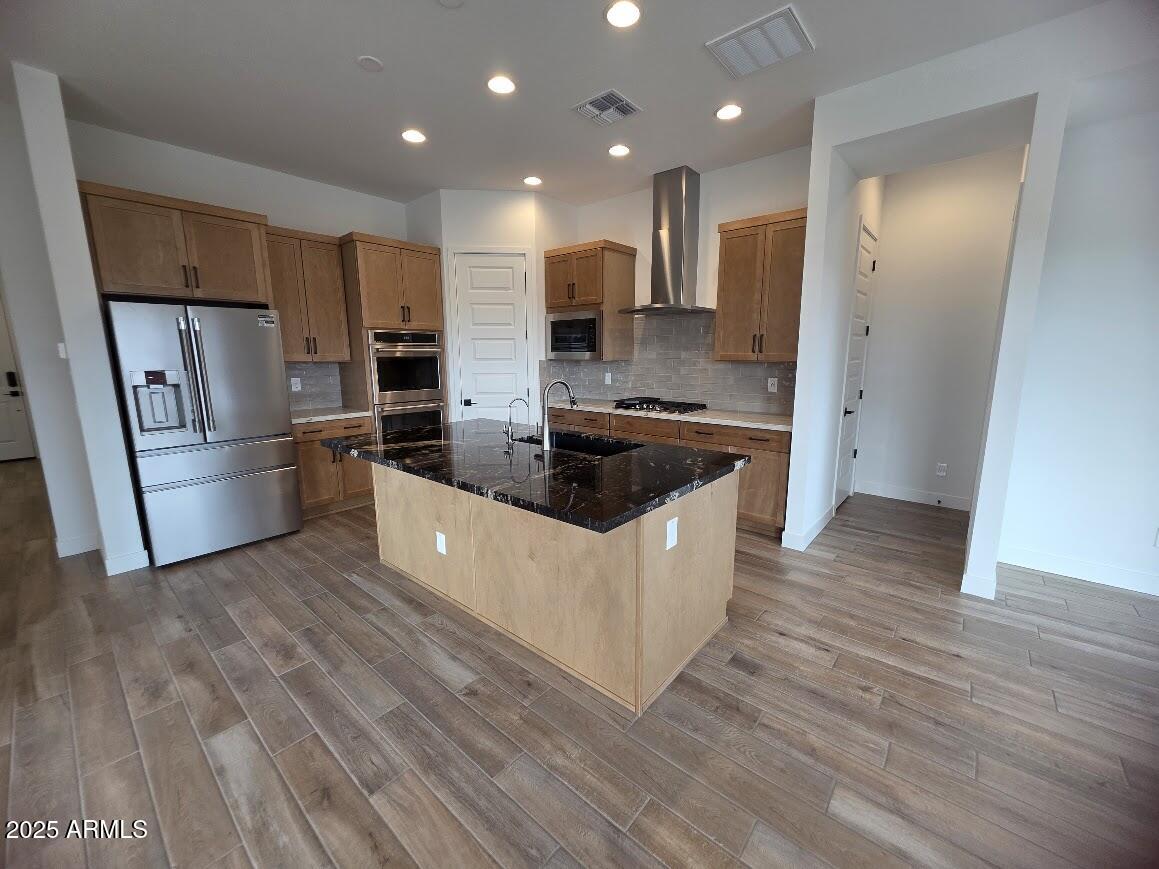 23207 South 207th Way Queen Creek, AZ 85142 - Photo 4 of 27 Kitchen 3