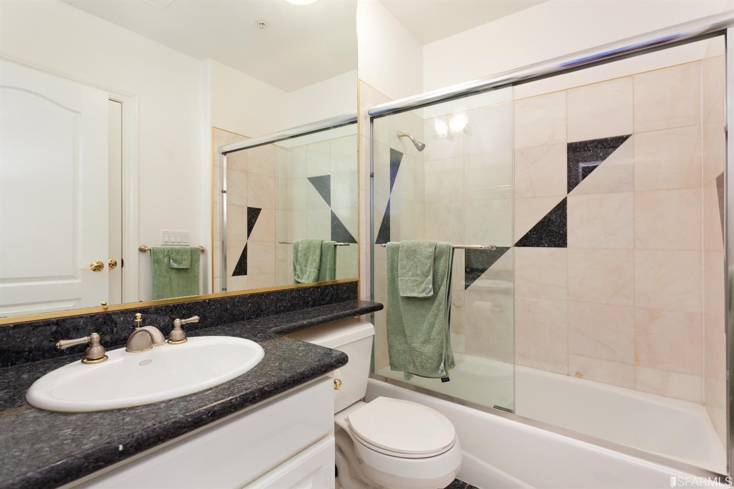 1233 20th Avenue San Francisco, CA 94122 - Photo 9 of 14