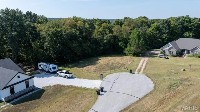 $60,000 | 804 Timber Creek Court, Hawk Point, MO 63349