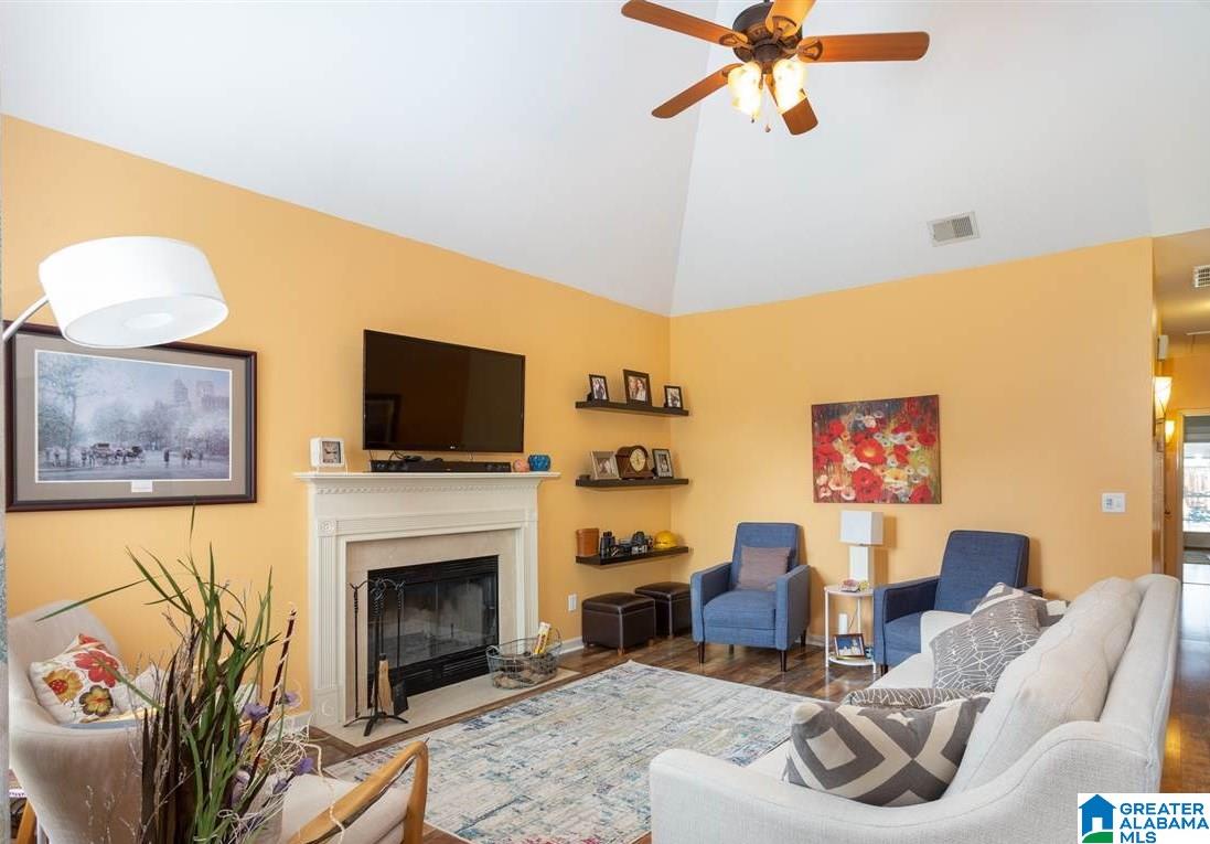 2025 Spaulding Place Moody, AL 35004 - Photo 4 of 18