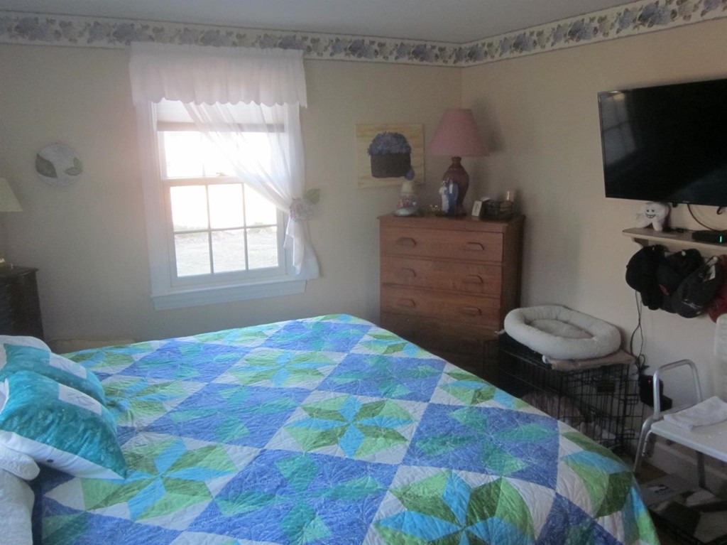 11 Powhatan Road Yarmouth, MA 02664 - Photo 6 of 23