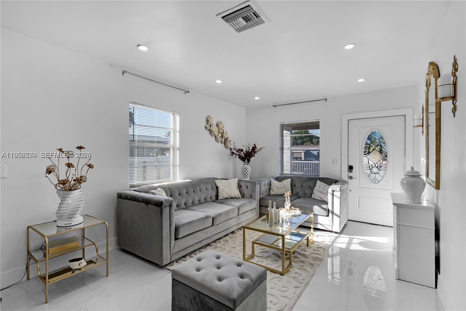 174 East 40th Street Hialeah, FL 33013 - Photo 11 of 30