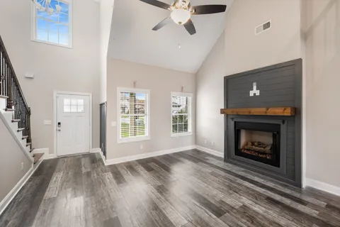 $399,900 | 518 Latham Court, Clarksville, TN 37043