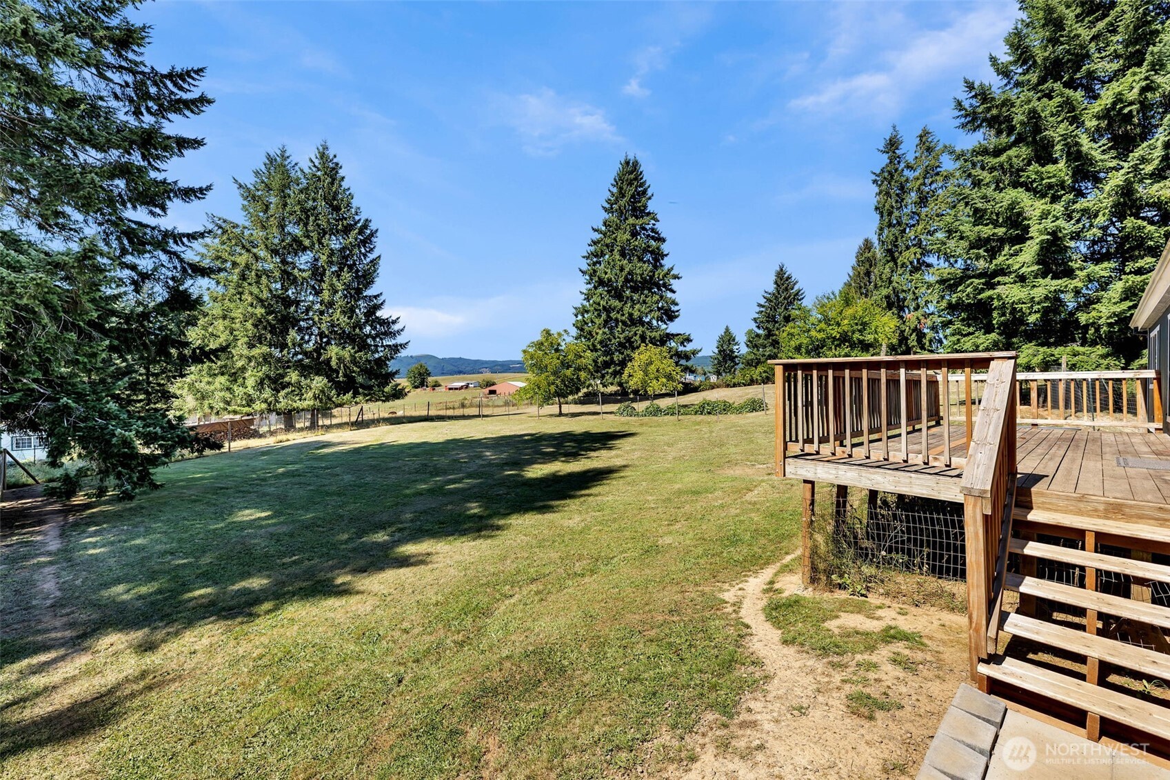 1004 Northwest 405th Street Woodland, WA 98674 - Photo 33 of 40