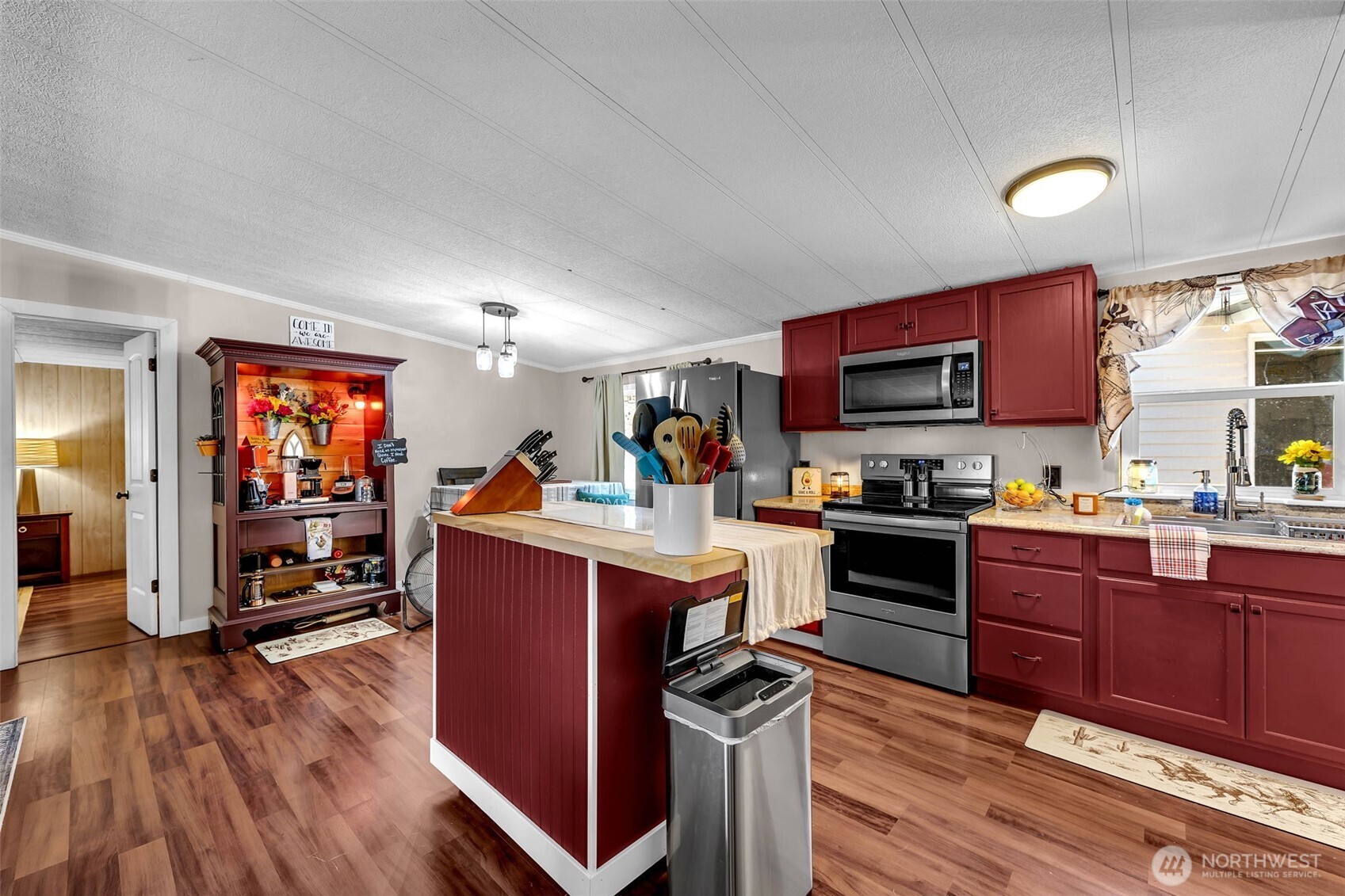 1004 Northwest 405th Street Woodland, WA 98674 - Photo 10 of 40