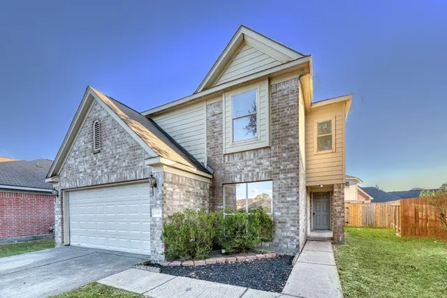 $2,000 | 7210 Fox Hall Lane, Humble, TX 77338