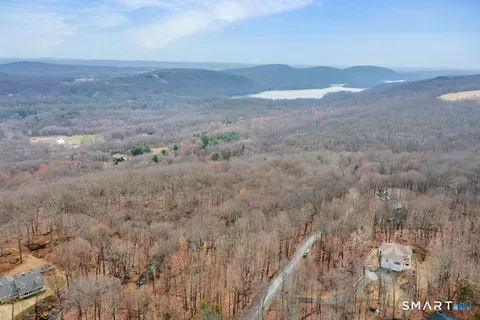 $200,000 | 8 Chimney Hill Road, Sherman, CT 06784