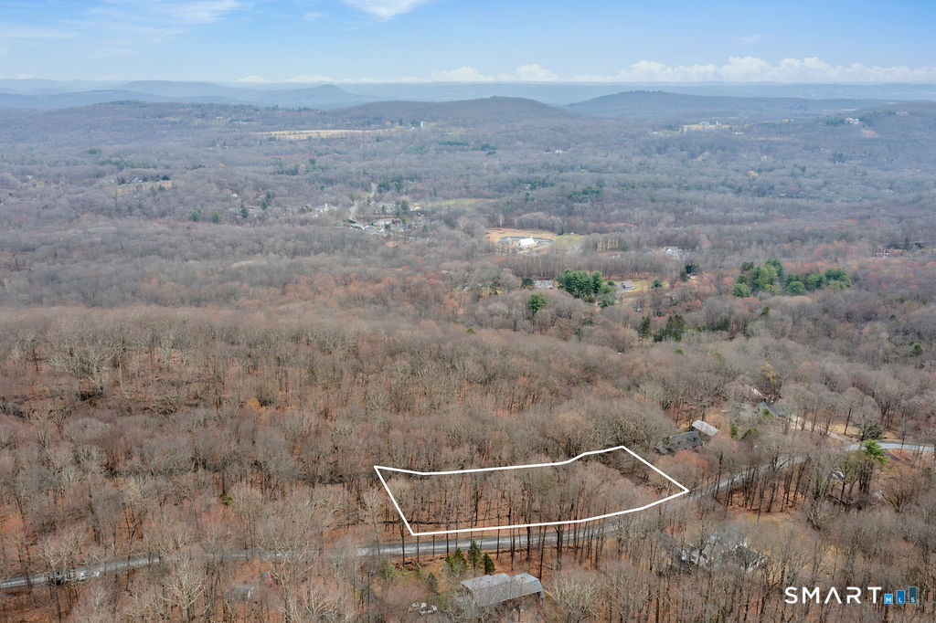 8 Chimney Hill Road Sherman, CT 06784 - Photo 5 of 12