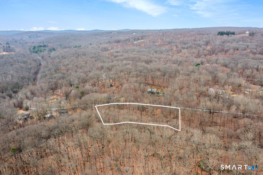 8 Chimney Hill Road Sherman, CT 06784 - Photo 9 of 12