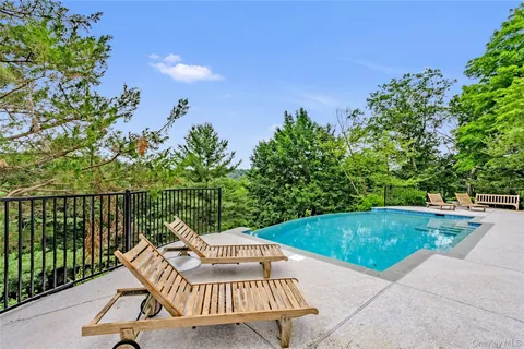 a big room with windows and closet
