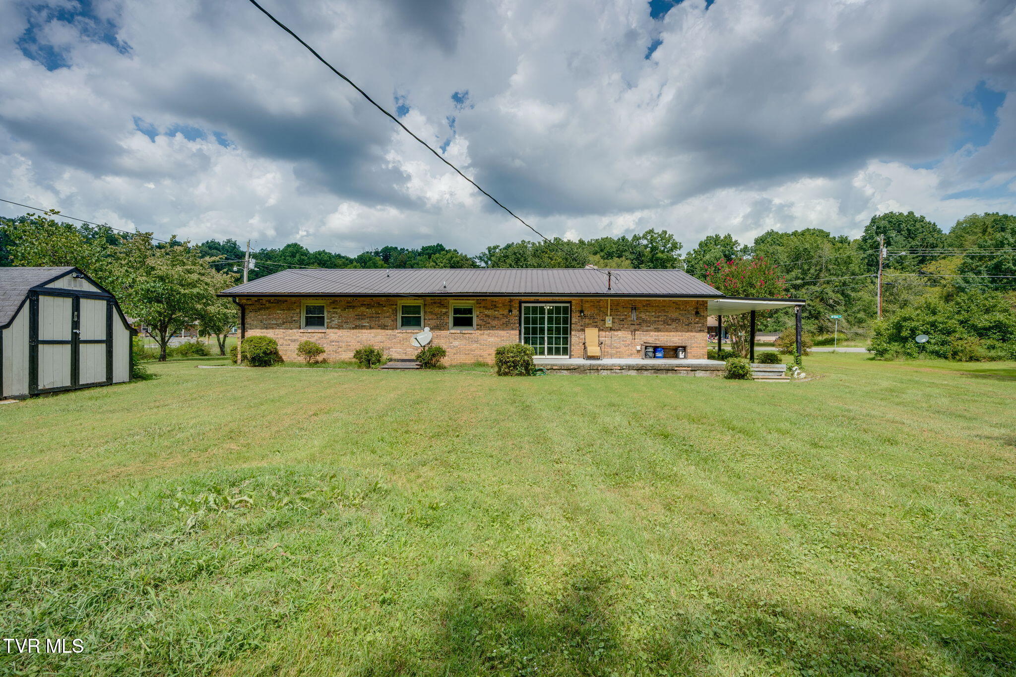 2012 Diana Road Kingsport, TN 37660 - Photo 23 of 32 023