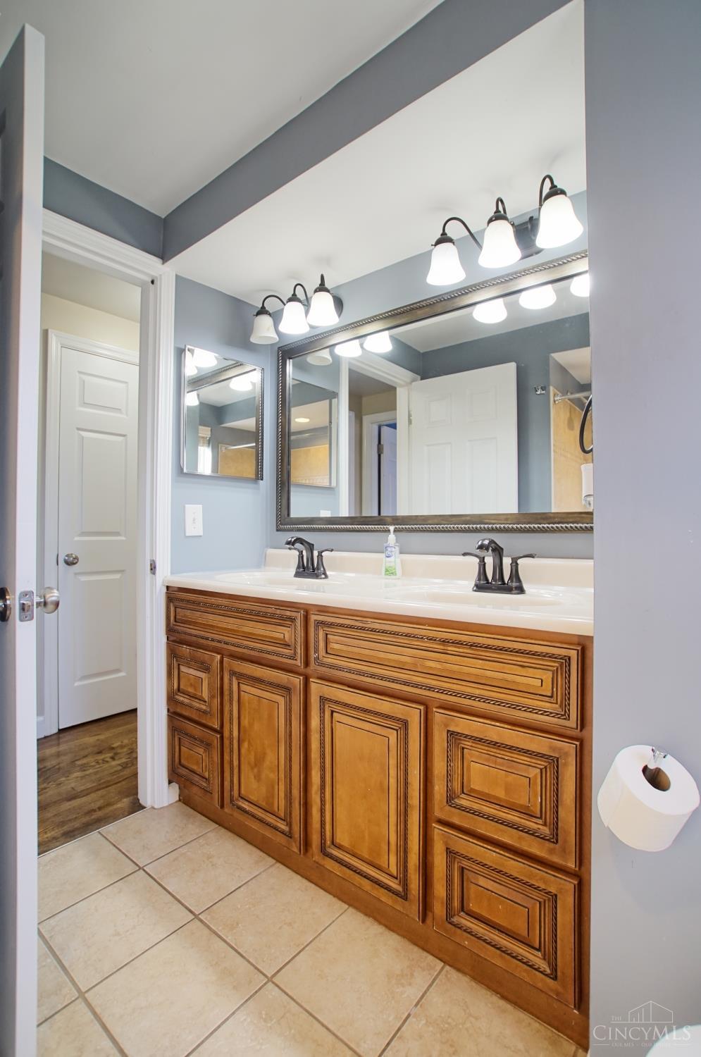 795 McClelland Road Milford, OH 45150 - Photo 27 of 47 Gallery Image 27
