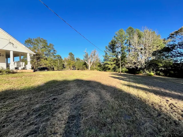 $1,600 | 405 East Front Street, Arp, TX 75750