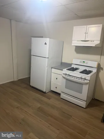 $1,550 | 802 Fairbanks Avenue, Norristown, PA 19401