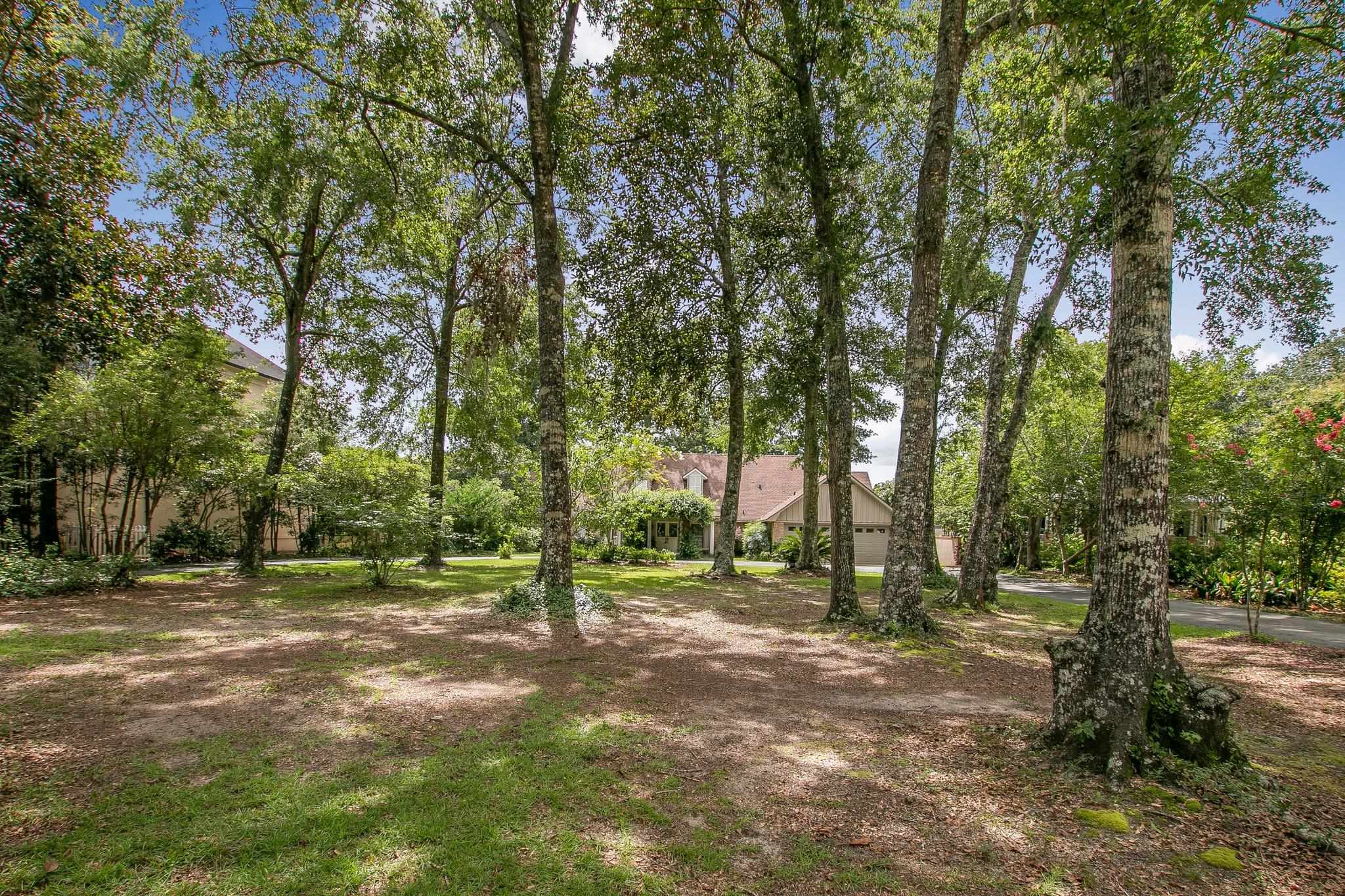 439 Village Drive Daphne, AL 36526 - Photo 6 of 48