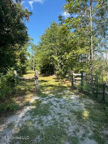 $185,000 | Musgray Road, Waterford, MS 38685