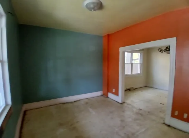 $113,600 | 1214 Birch Avenue, Superior, WI 54880