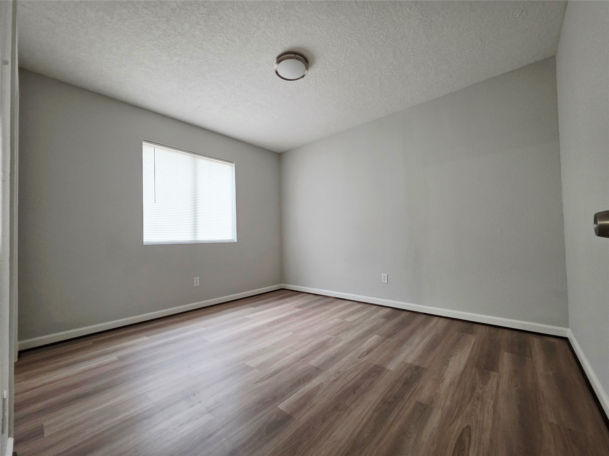9713 Yuma Street Houston, TX 77029 - Photo 12 of 18 2nd Bedroom