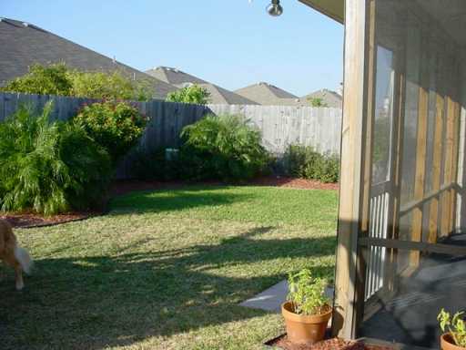 1118 La Mirada Street Portland, TX 78374 - Photo 10 of 10 a view of a garden with an outdoor space