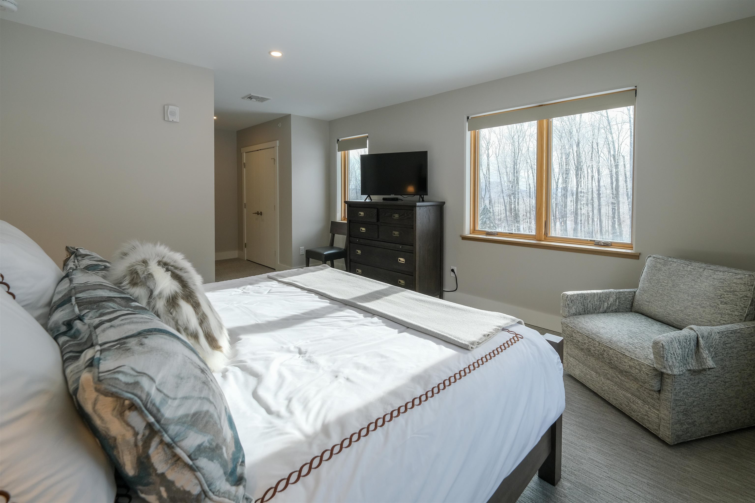 144 Lodge Road, Unit 1 Ludlow, VT 05149 - Photo 30 of 55