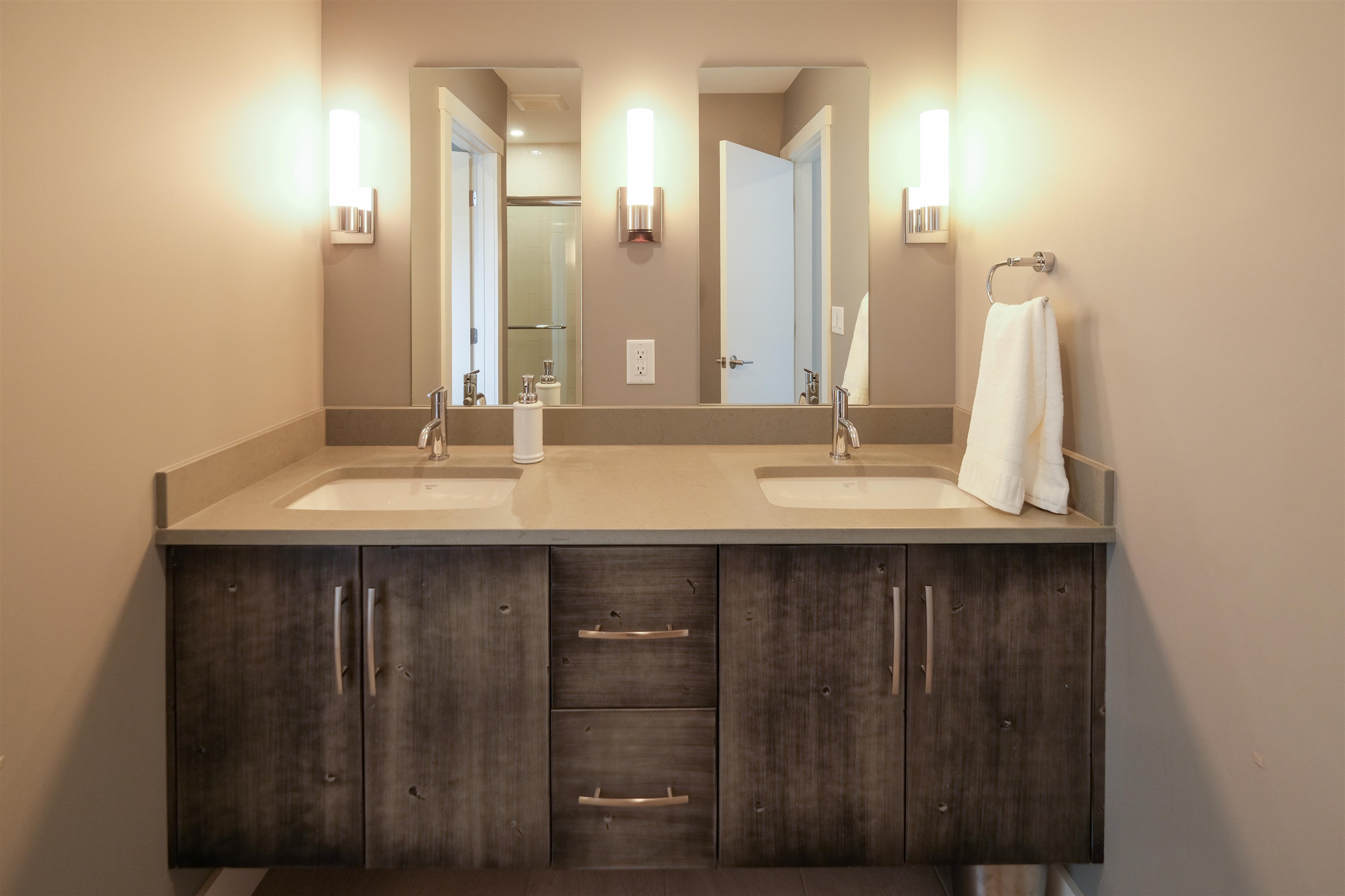 144 Lodge Road, Unit 1 Ludlow, VT 05149 - Photo 31 of 55