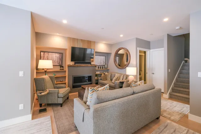 $1,450,000 | 144 Lodge Road, Unit 1, Ludlow, VT 05149