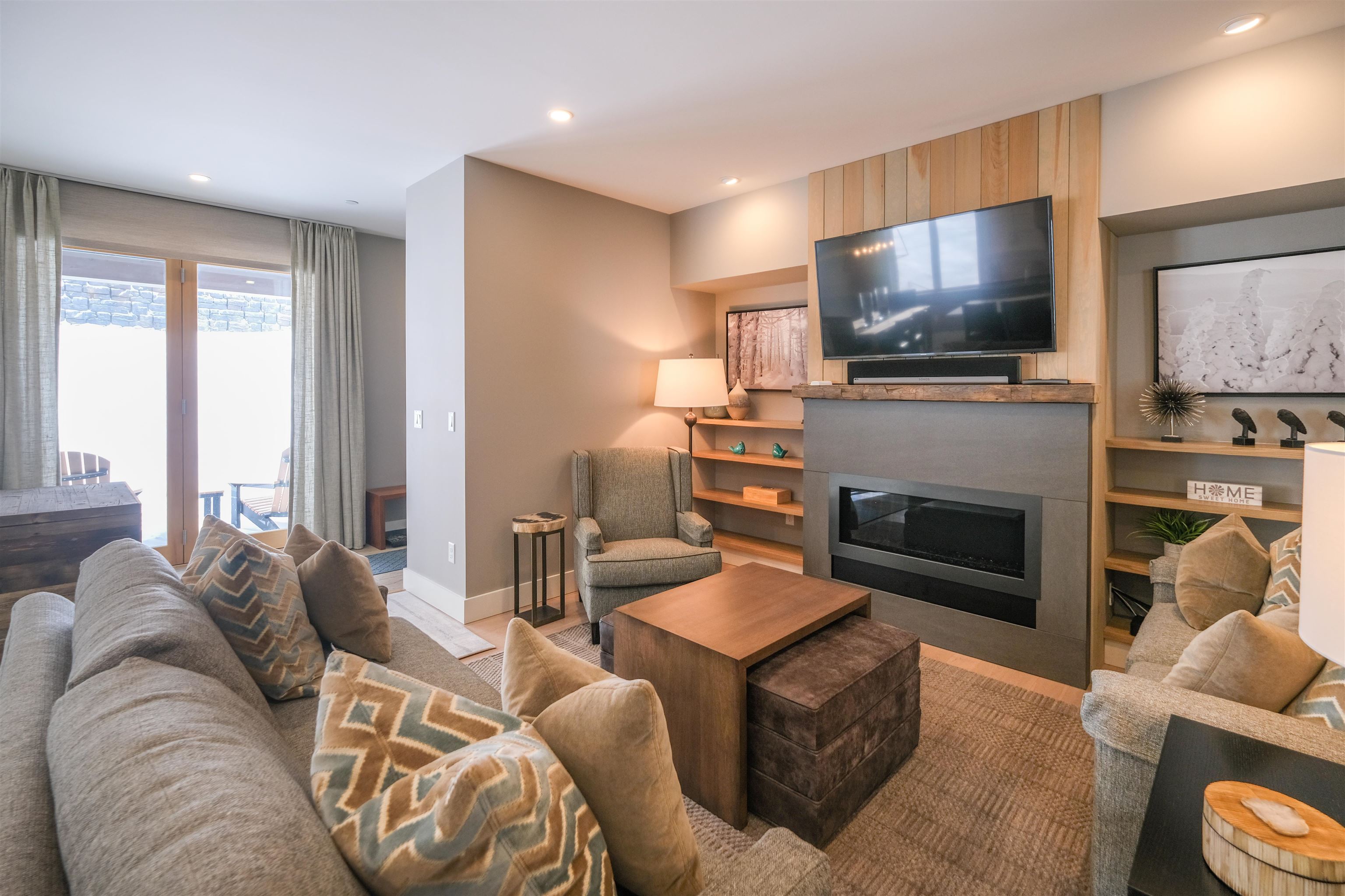 144 Lodge Road, Unit 1 Ludlow, VT 05149 - Photo 6 of 55