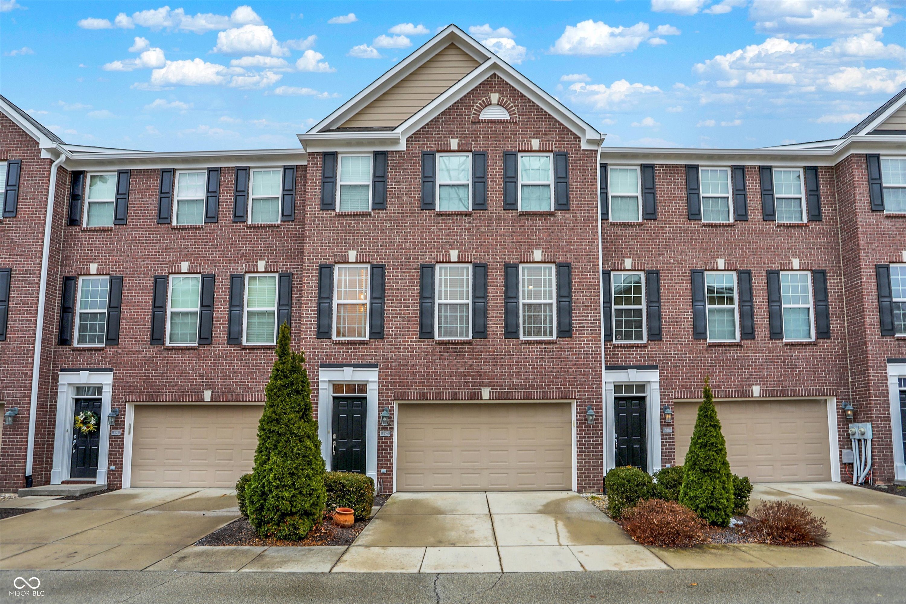 992 Bard Lane Carmel, IN 46032 - Photo 1 of 39