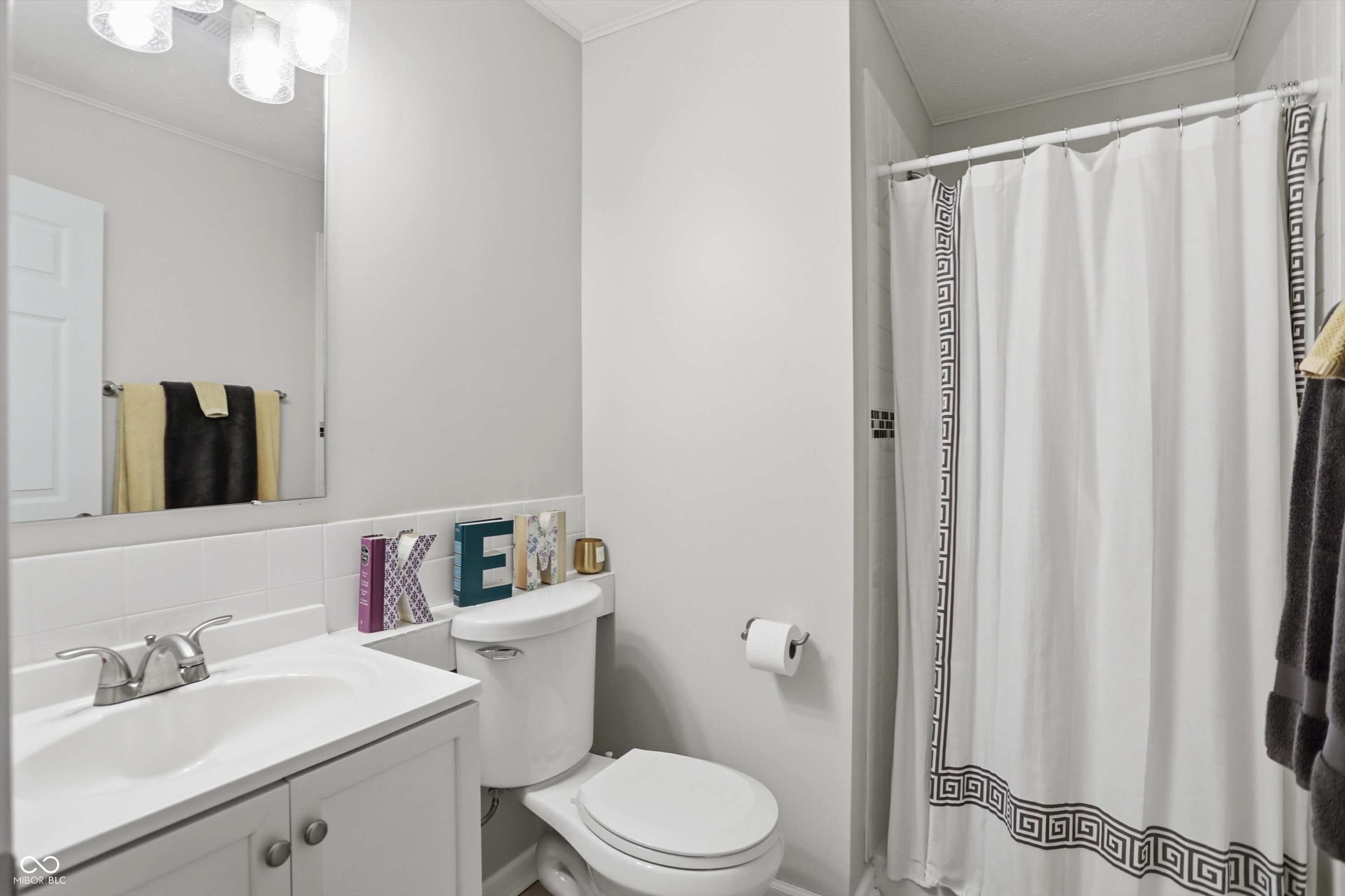 992 Bard Lane Carmel, IN 46032 - Photo 23 of 39