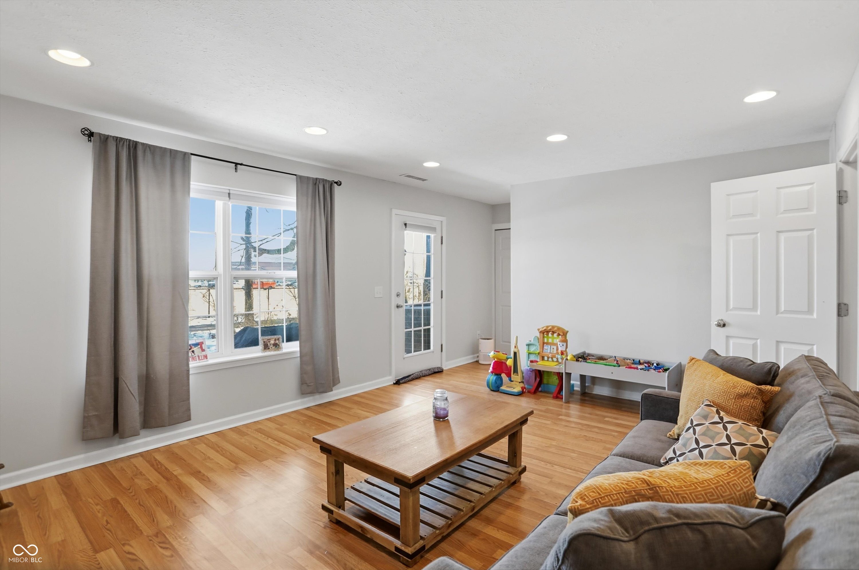 992 Bard Lane Carmel, IN 46032 - Photo 26 of 39