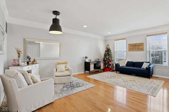 $450,000 | 992 Bard Lane, Carmel, IN 46032