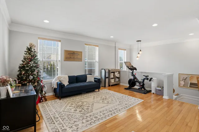 $450,000 | 992 Bard Lane, Carmel, IN 46032