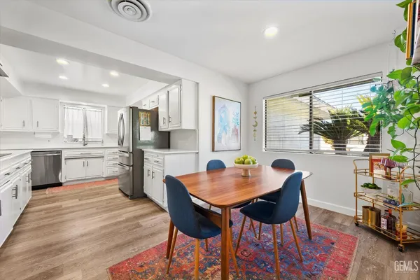 $424,800 | Undisclosed Address, Bakersfield, CA 93309