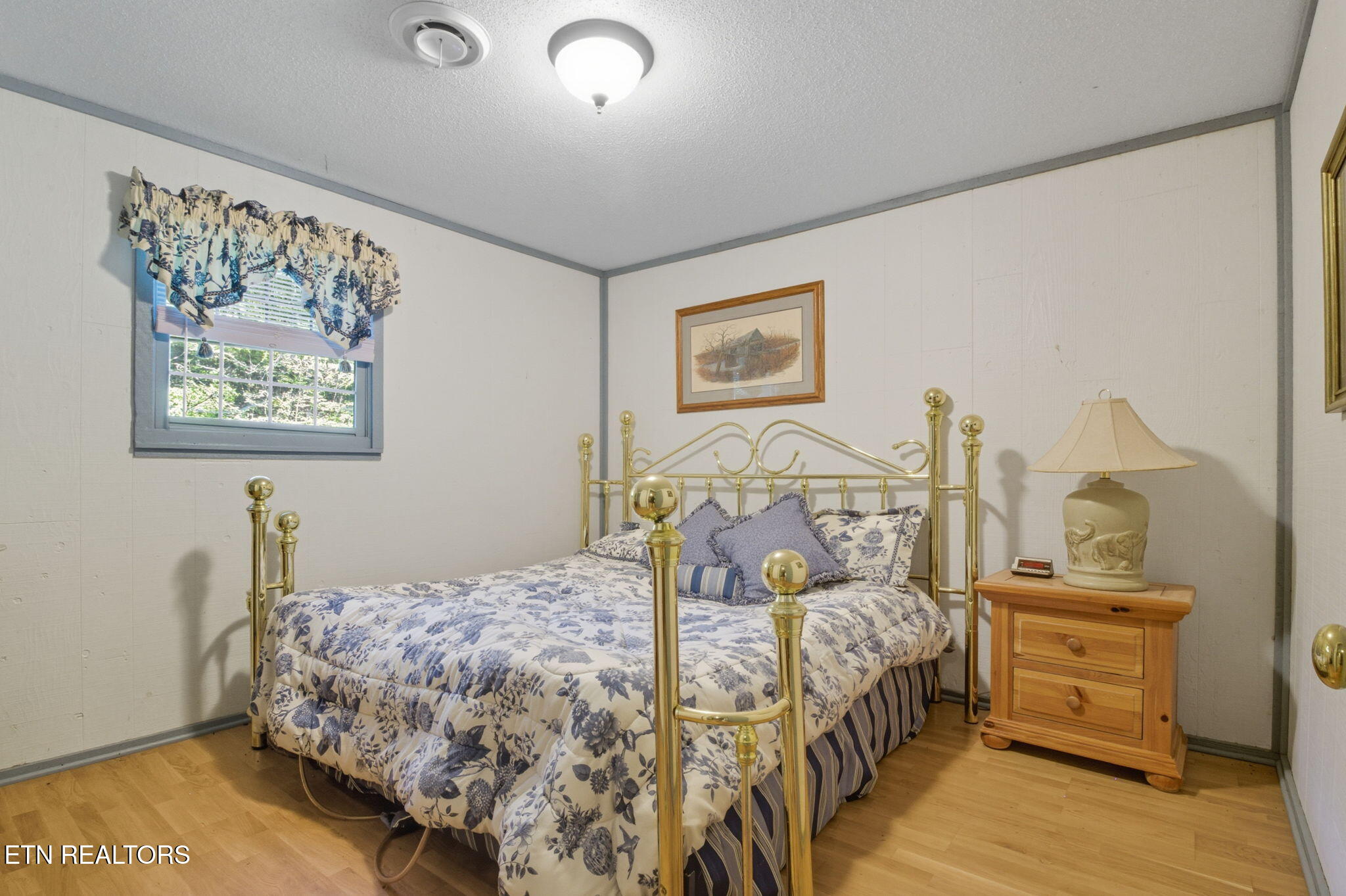 1356 Jayell Road Sevierville, TN 37862 - Photo 23 of 59 Bedroom 2